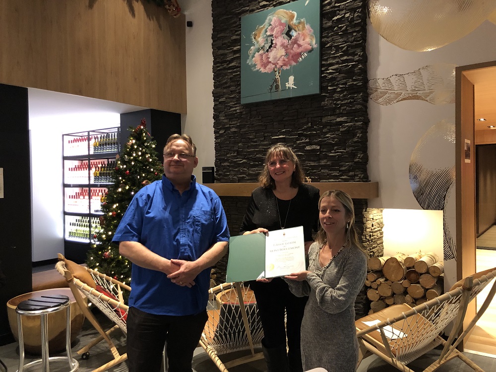 Chrystiane reçoit certificat fédéral