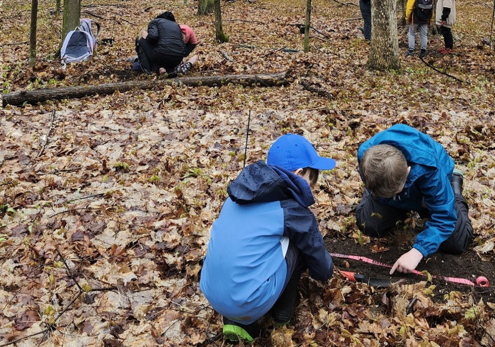 DES SAISONS BIEN REMPLIES AVEC NOS ACTIVIT&Eacute;S &Eacute;DUCATIVES: